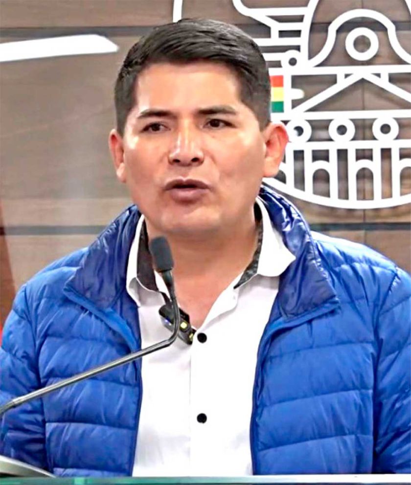 Proponen suspender al TSE y prorrogar a Arce