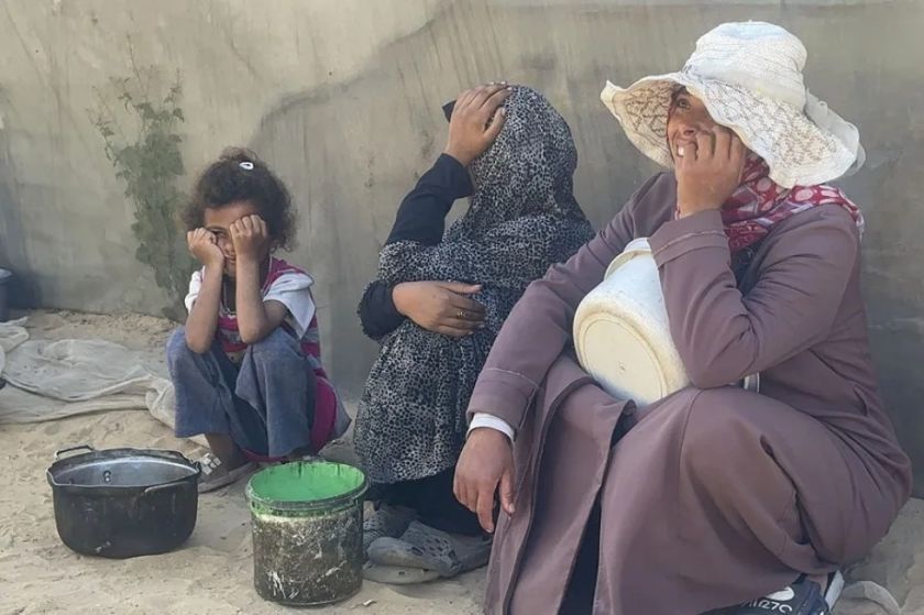 El Gobierno de Gaza estima en un millón los desplazados en el sur de la franja palestina
