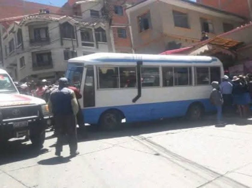 Pierde la vida una joven atropellada por un micro lleno de pasajeros en Sucre