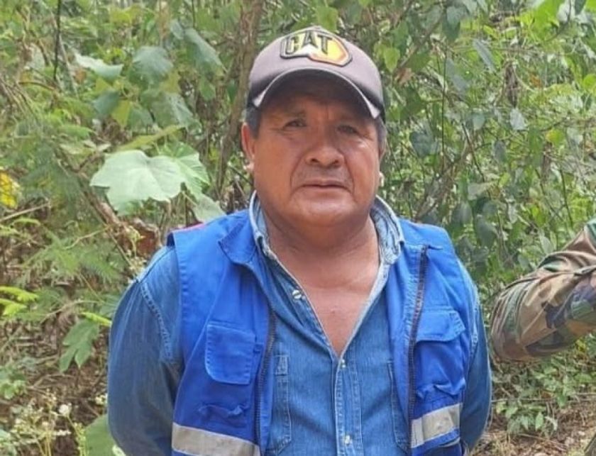 Felipe Cáceres, exzar antidroga, accede a detención en su casa