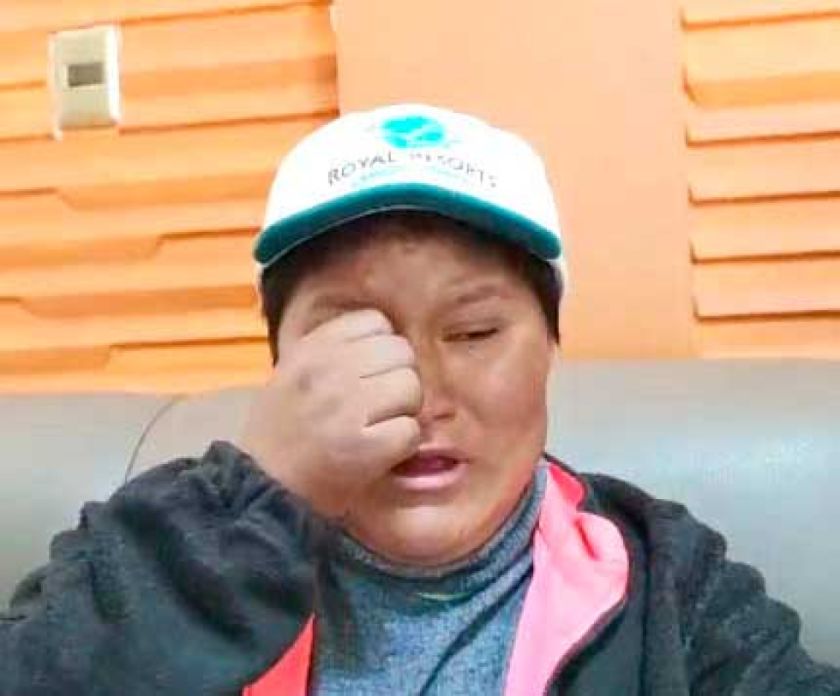 La madre denuncia que le  arrebataron a sus dos hijos