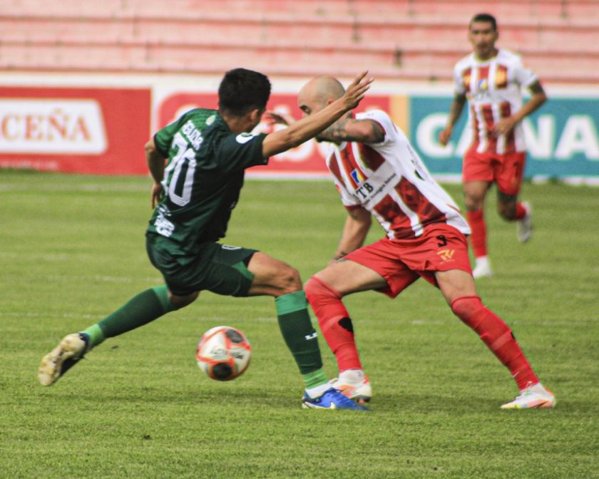 Independiente gana con remontada en tres minutos