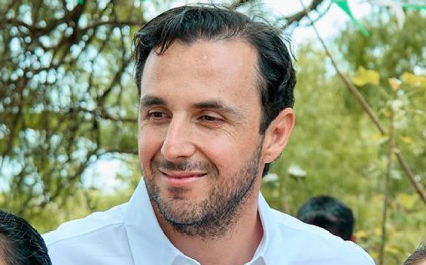 JP Velasco asegura que son falsos los mensajes racistas que le atribuyen en Twitter