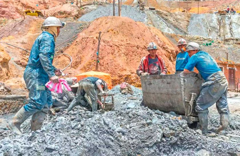 Minería ilegal se multiplica por altos precios internacionales
