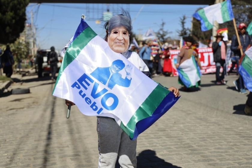 Órgano Electoral observa trámite de personería jurídica de Evo Pueblo