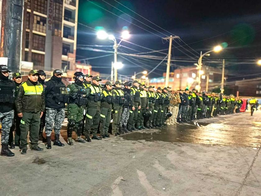 Policía arrestó más de 200 infractores de las restricciones vigentes