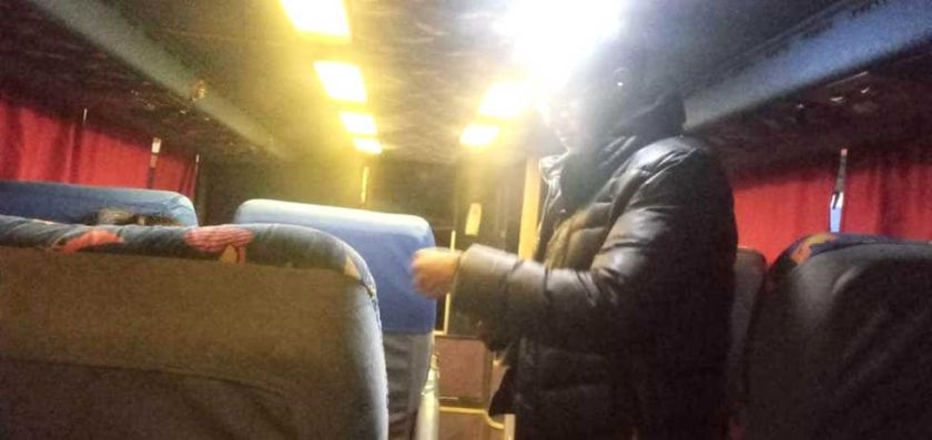 Instan a cumplir con permisos de viaje para menores de edad