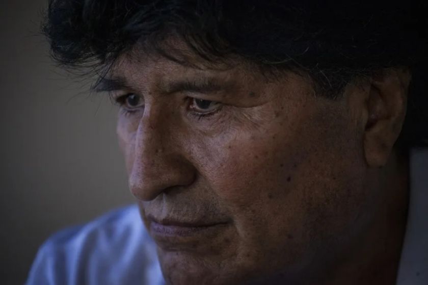 Evo Morales dice que el oficialista MAS quedó «destrozado» tras las elecciones en Bolivia