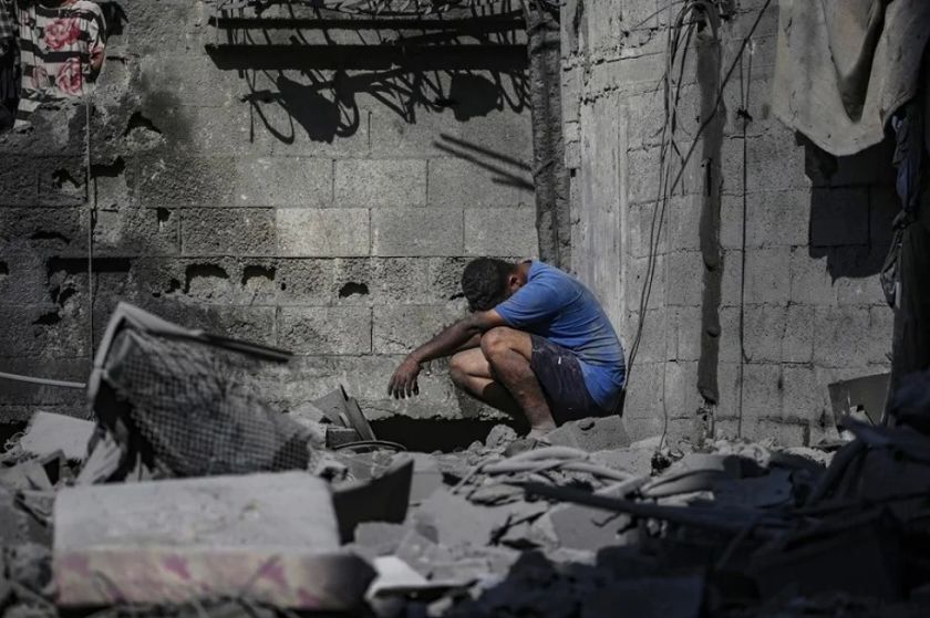 Israel anuncia la vuelta al alto al fuego en Gaza tras matar a un centenar de gazatíes