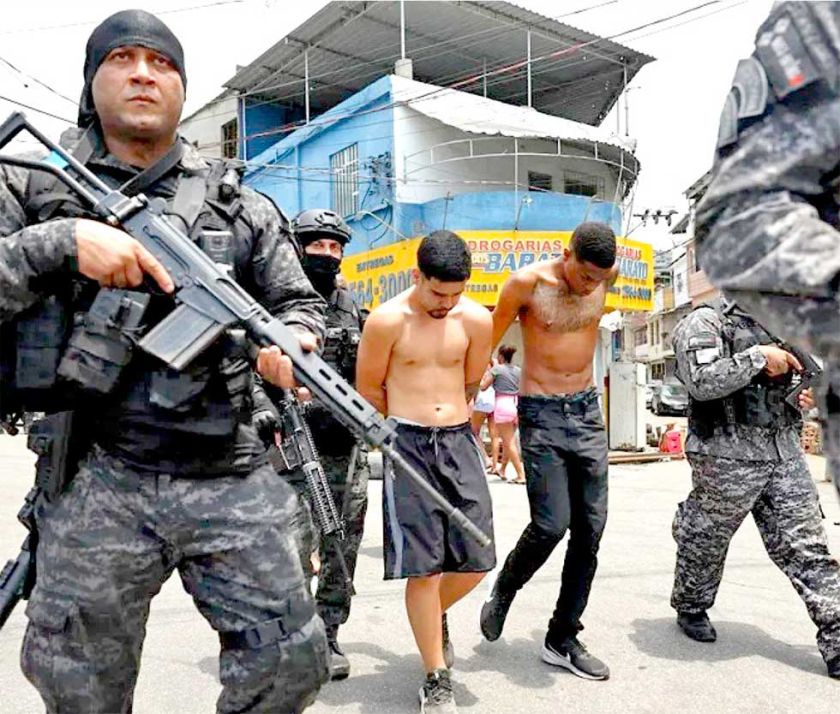 Histórico megaoperativo en favelas deja 64 muertos