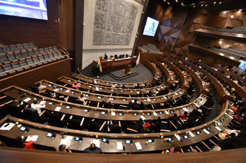En su última sesión, la Asamblea sanciona ley de diferimiento de créditos