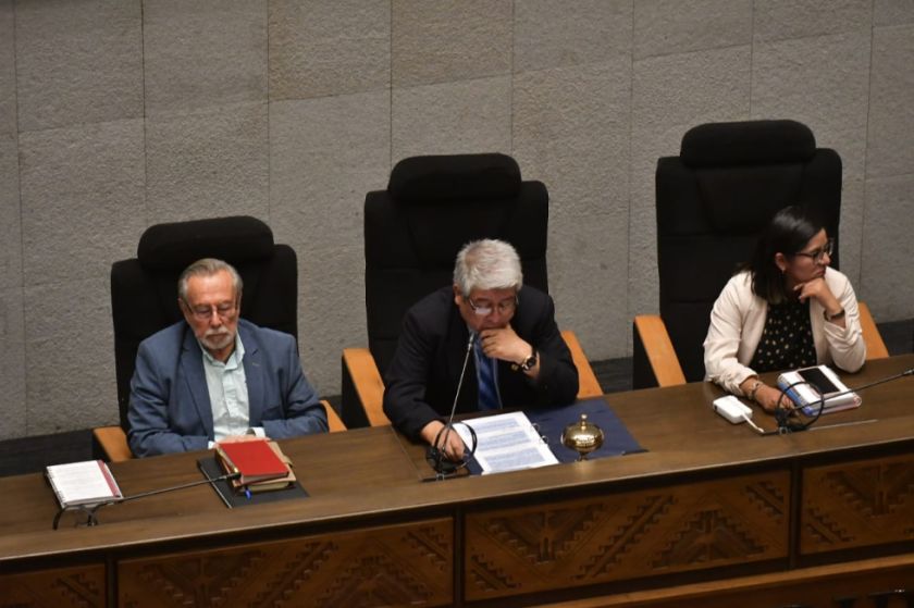Nuevos diputados eligen a la directiva del comité ad hoc y la comisión de credenciales