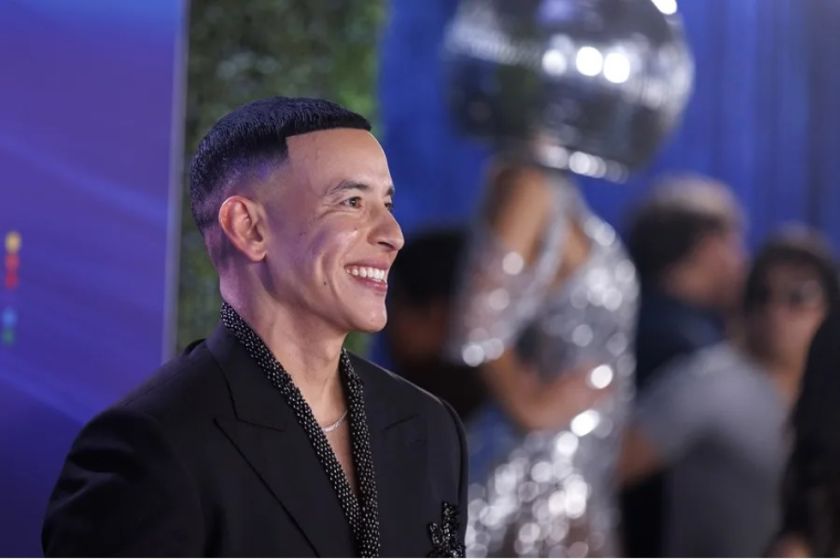 Daddy Yankee y Bizarrap actuarán en el descanso del duelo de la NFL en Madrid