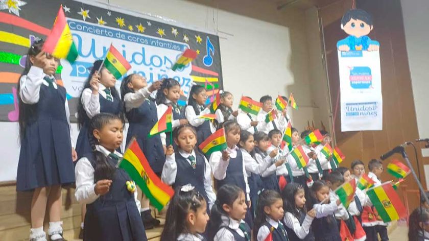 "Unidos por la Niñez" congregó a niños y adolescentes que aportaron con su arte