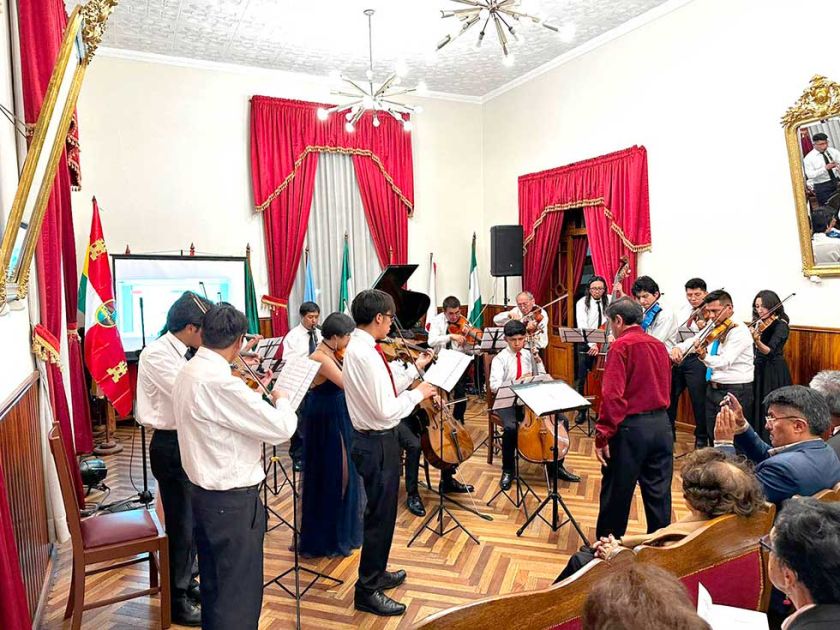 El Club Internacional rindió homenaje a los 40 años de la muerte de Humberto Iporre Salinas