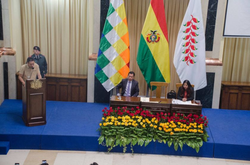 Lara designa al secretario general y jefa de gabinete de la Vicepresidencia
