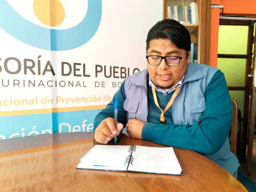 La Defensoría investiga un  supuesto castigo extremo  en el cuartel de Colcha K