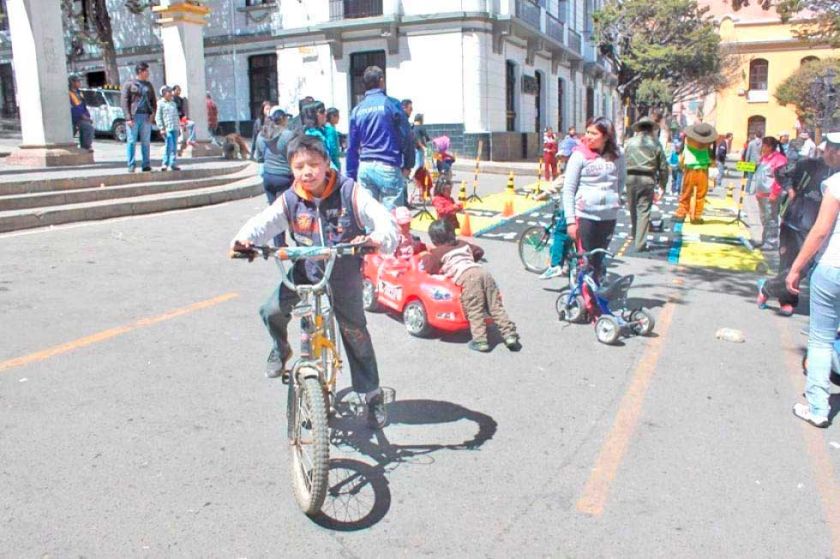 El 7 de diciembre se cumplirá el último Día del Peatón en Potosí