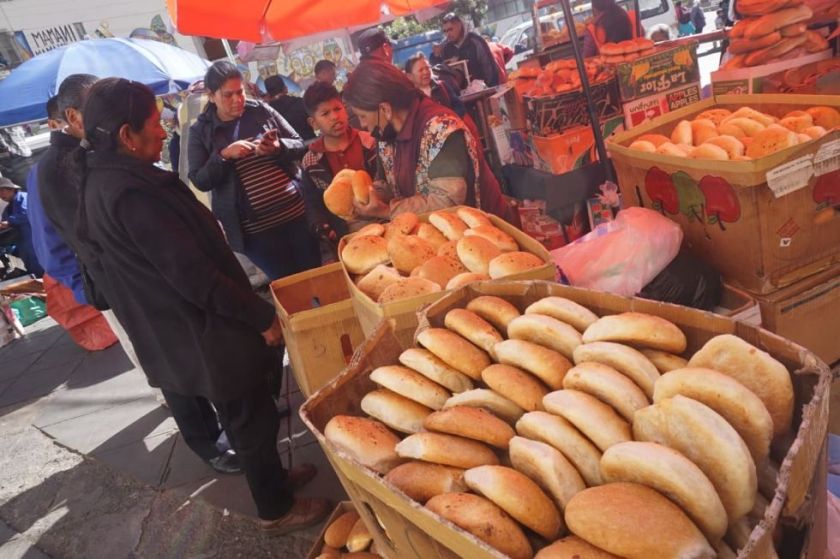 Gobierno ratifica que no se mueve el precio ni el peso del pan