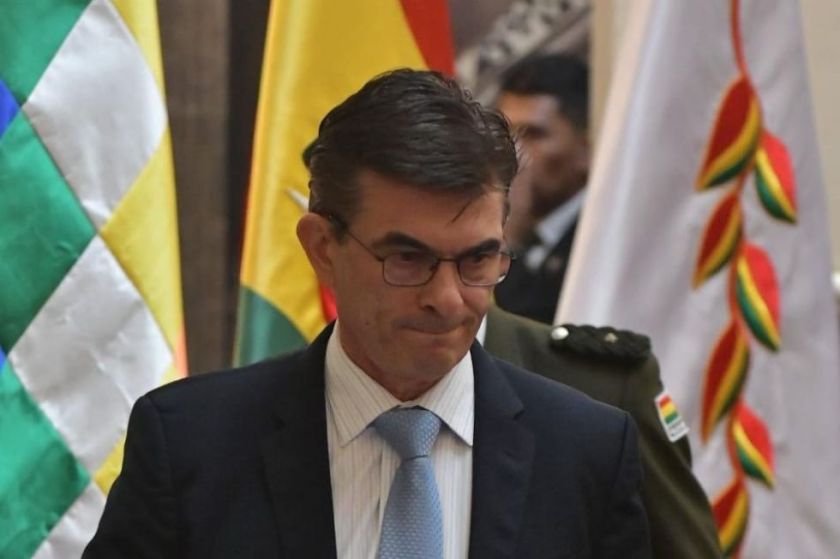 Paz afirma que la subvención es “sinónimo de corrupción” y advierte la existencia de “clanes mafiosos”