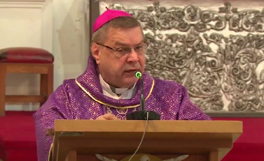 Iglesia Católica exhorta a los gobernantes que dejen de pelear por el poder
