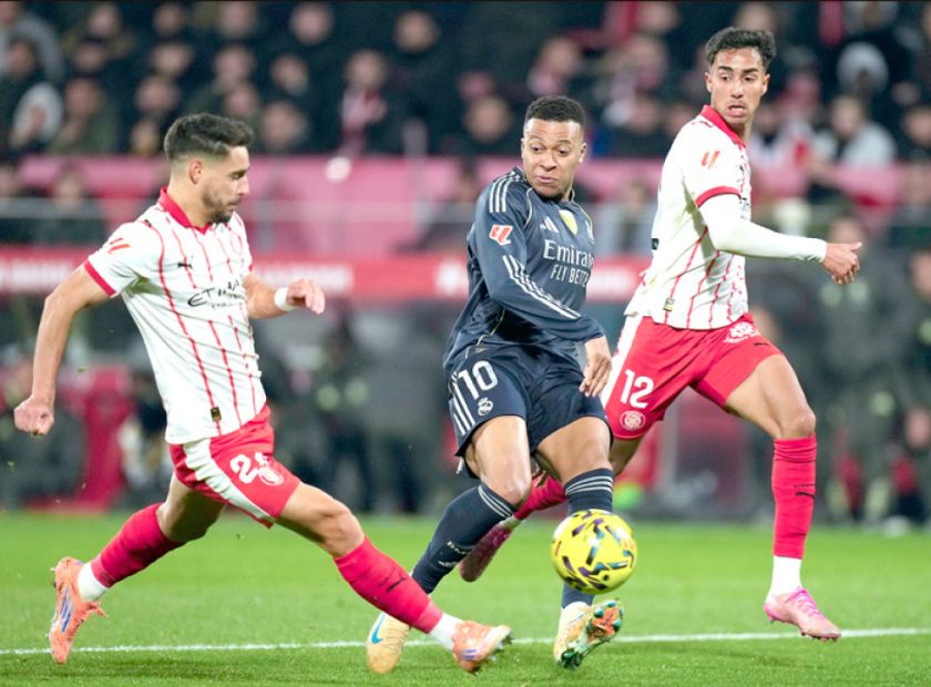 El Girona agranda la herida  del Real, que cede el liderato