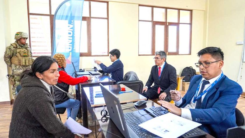 El Bono Juancito Pinto en Potosí llegó al 98 % de los beneficiarios