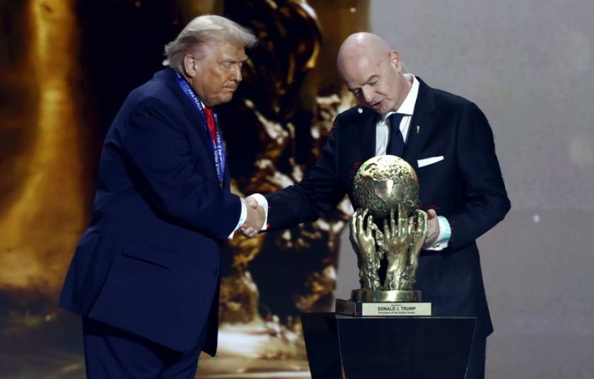 Donald Trump recibe el Premio de la Paz de la FIFA