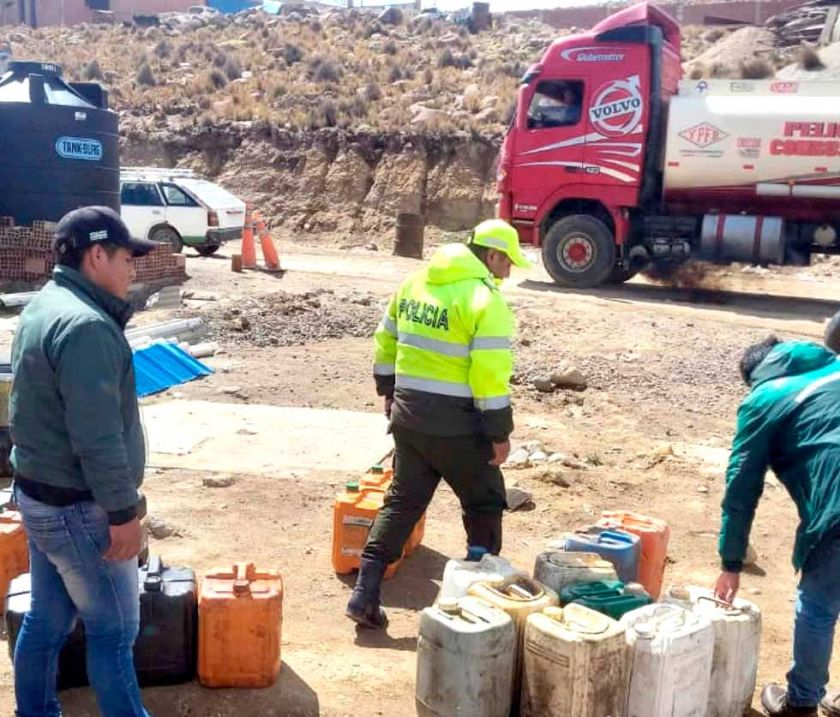 Incautan combustible que era desviado para la minería ilegal en Potosí