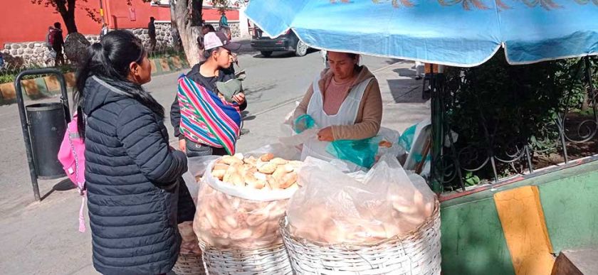 Mantienen precios diferenciados en el pan que se vende en la Villa Imperial