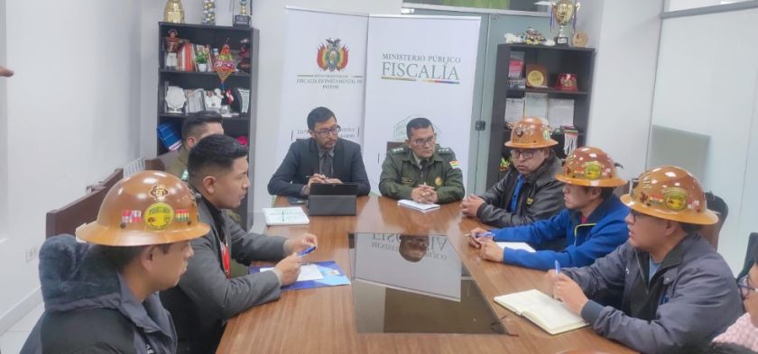 Autoridades consolidan una estrategia conjunta para enfrentar a los jucus