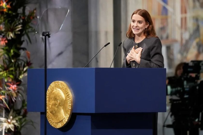 La hija de Maria Corina Machado recibe en su nombre el Nobel de la Paz en Oslo