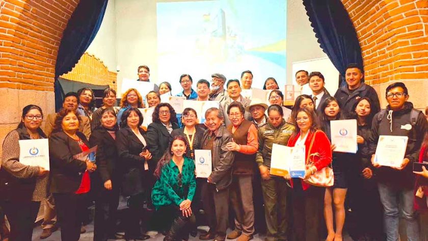 Defensoría del Pueblo reconoce labor de quienes defienden los Derechos Humanos