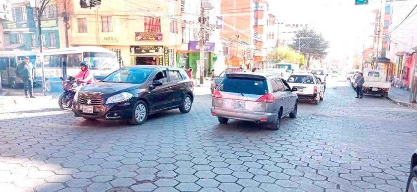 Alistan operativos para frenar el cobro excesivo de pasaje de taxis
