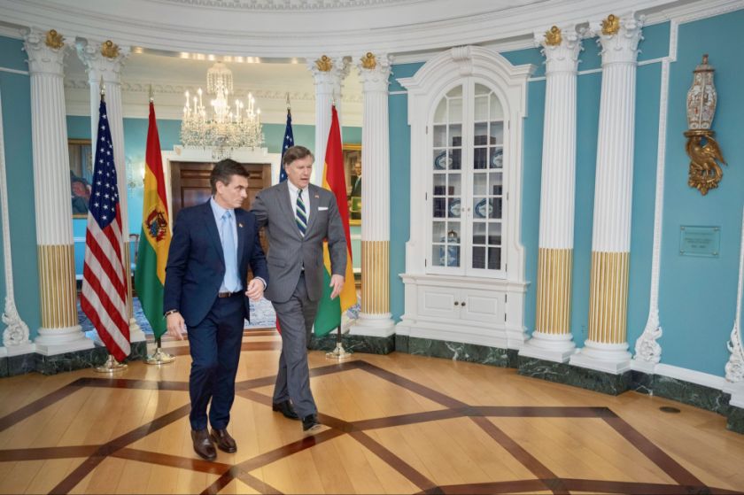Misión del gobierno de EEUU visita Bolivia para reunirse con empresarios y autoridades