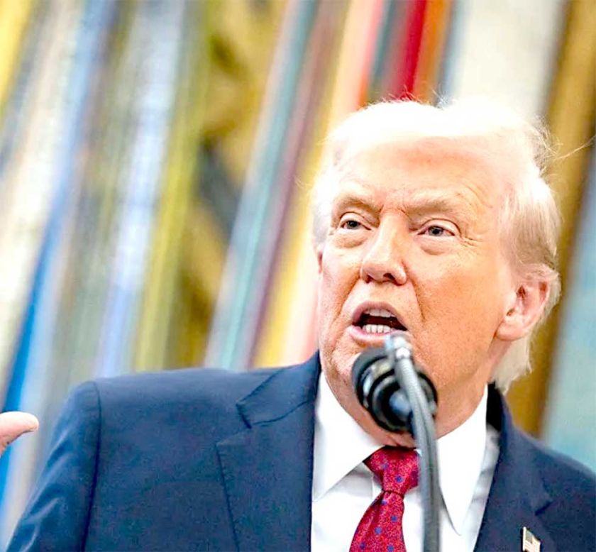 Trump busca rendición de Maduro con ataques
