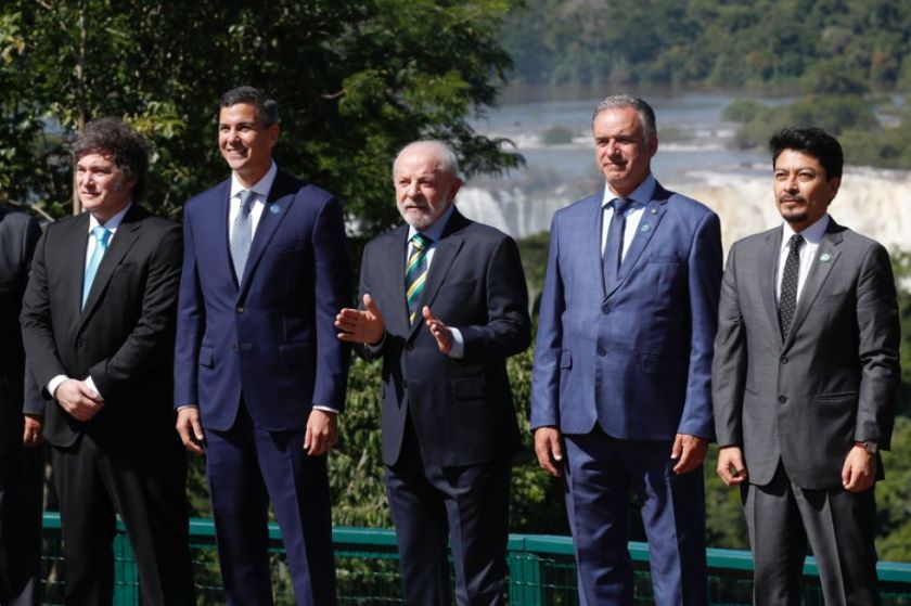 Seis países de Latinoamérica, entre ellos Bolivia, piden a Venezuela “reestablecer el orden democrático”