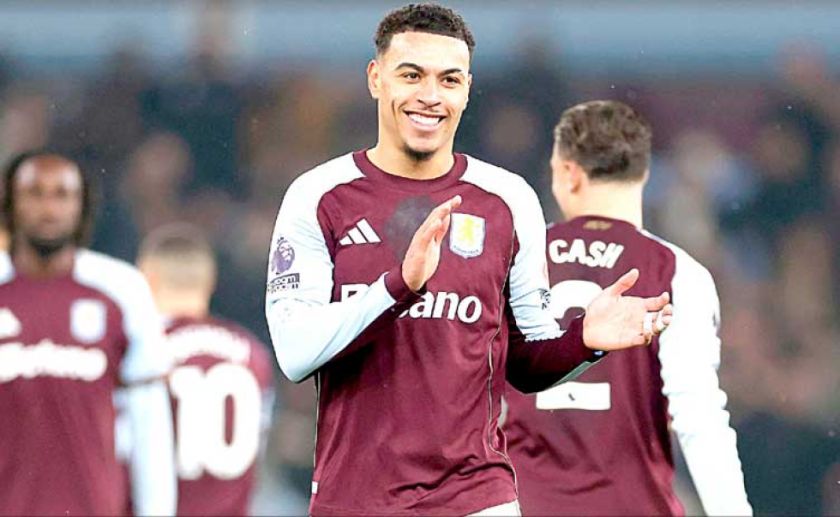 Aston Villa sigue en pelea por el título de la Premier