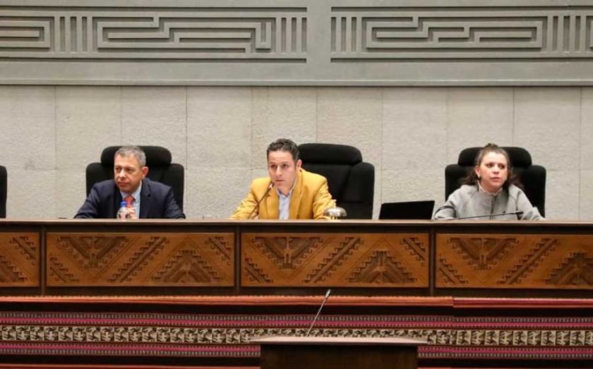 Declaraciones de Lara generan molestia de asambleístas