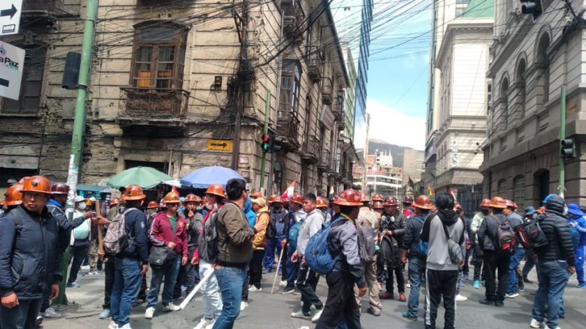 Defensor del Pueblo pide al Gobierno y sectores movilizados priorizar el diálogo