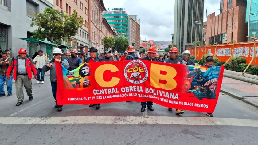 La COB se moviliza en Navidad e insiste en demandar la abrogación del Decreto 5503