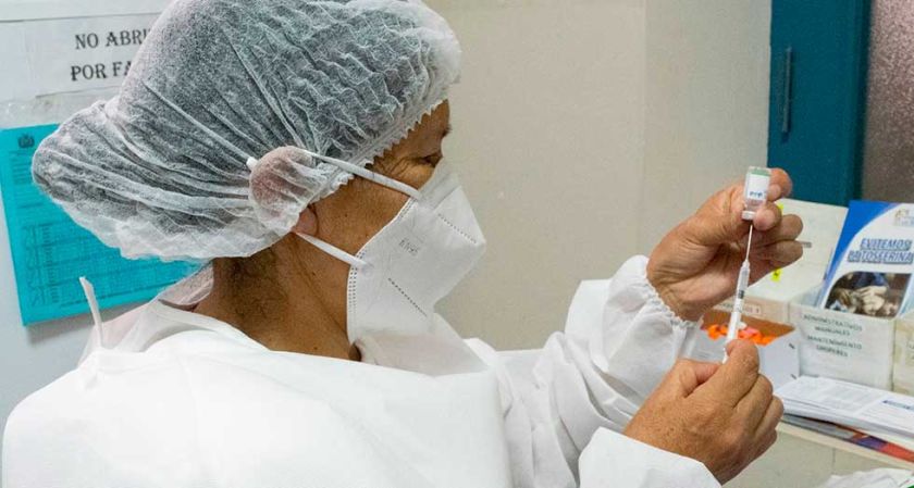 Buscan que centros de salud eleven cobertura de vacunación