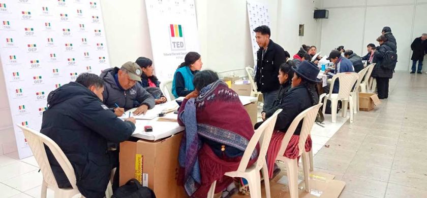 Alta cantidad de candidaturas hace prever dispersión del voto