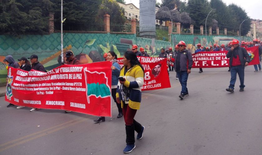 Cocaleros del Chapare se suman a la COB y exigen pronunciamiento legislativo sobre el decreto
