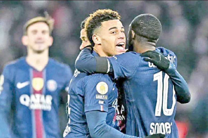 PSG gana el derbi de París y le pisa los talones al líder 