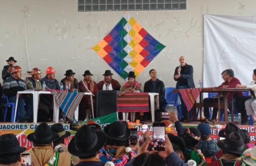 COB y Gobierno acuerdan abrogar el DS 5503 y levantar bloqueo de caminos