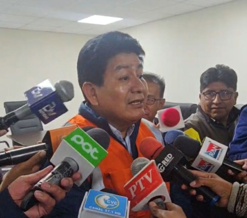 Defensa de exministro Montaño insiste en su inocencia