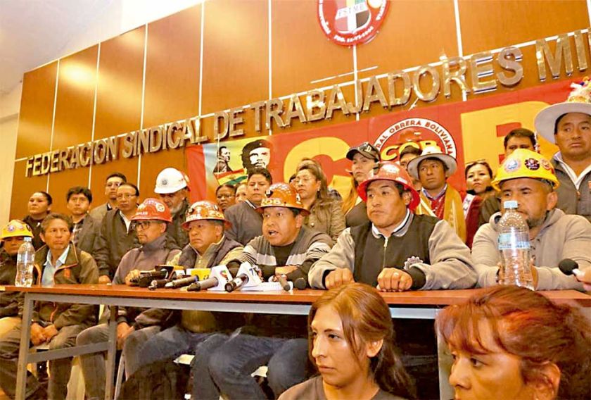 Gobierno demora nuevo decreto; la COB se declara en emergencia