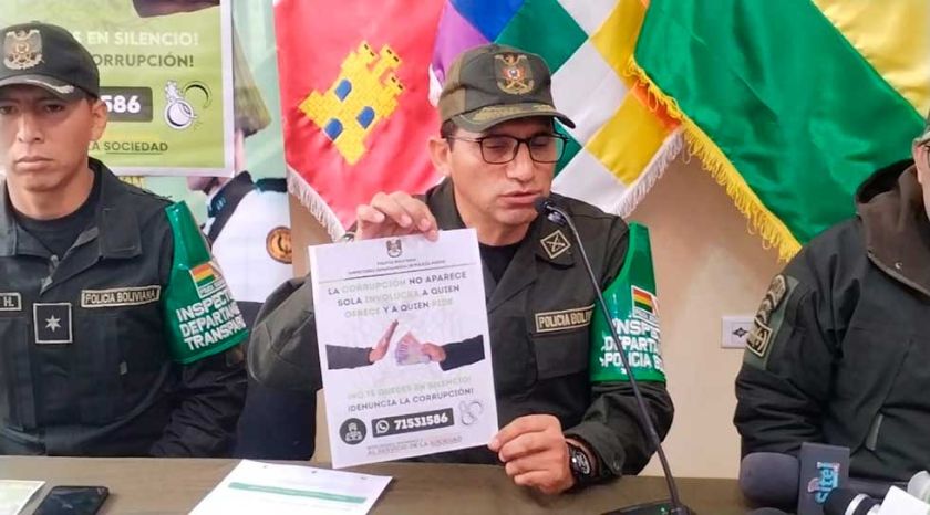 Policía abre canales para denuncias de corrupción