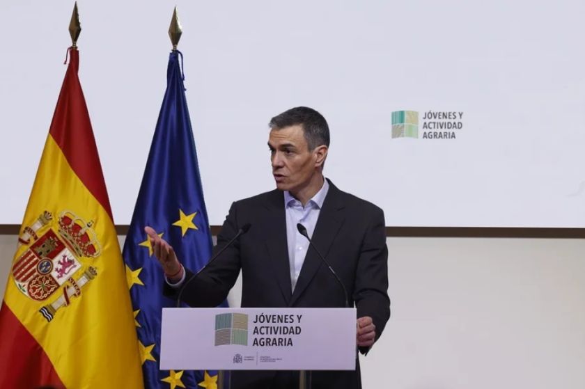 España pide avanzar hacia una defensa europea común incluso sin acuerdo de los 27